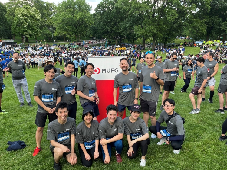 MUFG employees after a run
